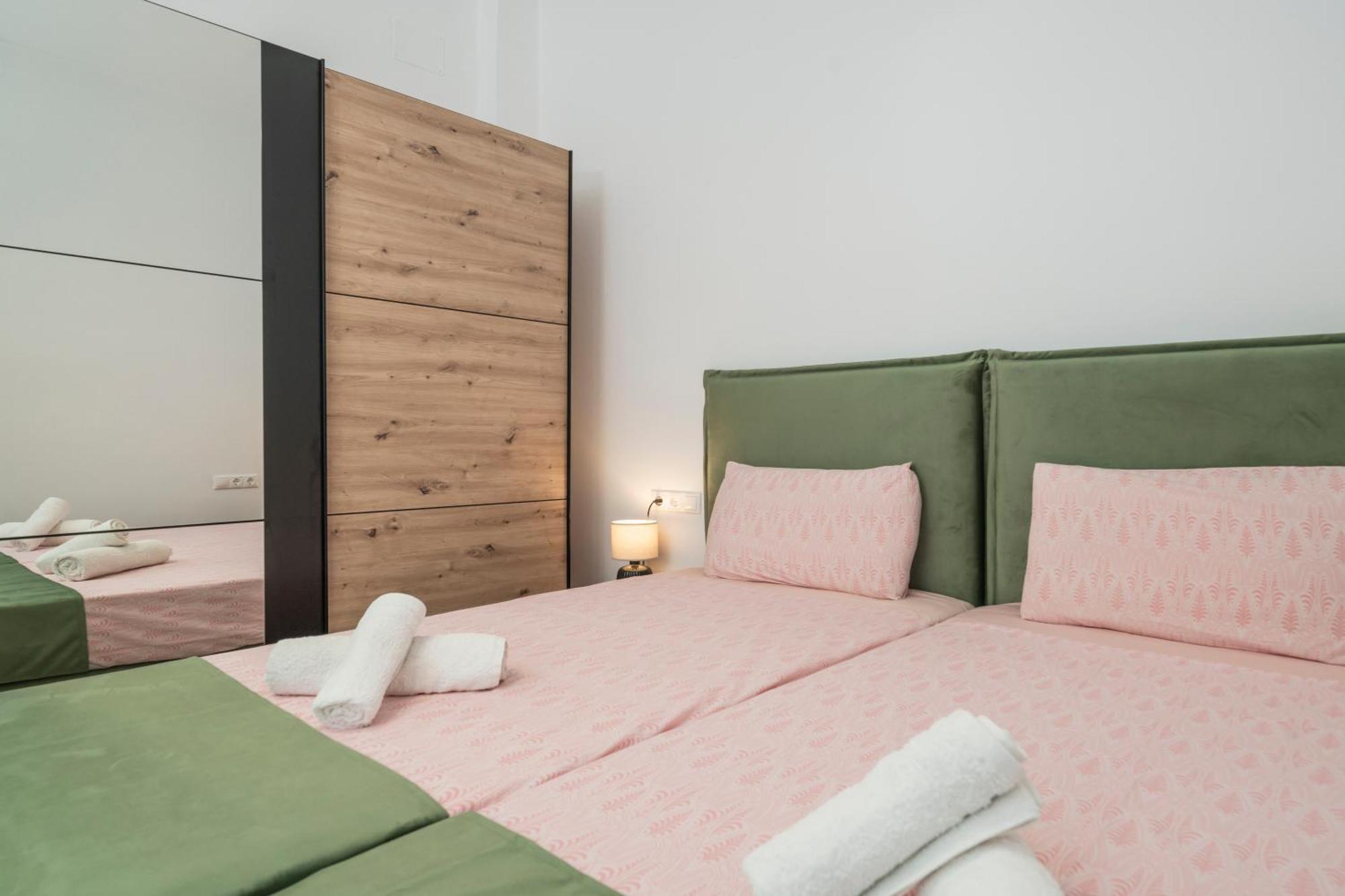 Neon 2Br Luxurious Central Apt Heraklion Eksteriør billede